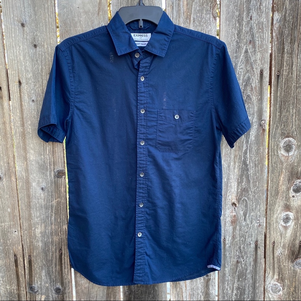 Express • soft wash navy button down shirt